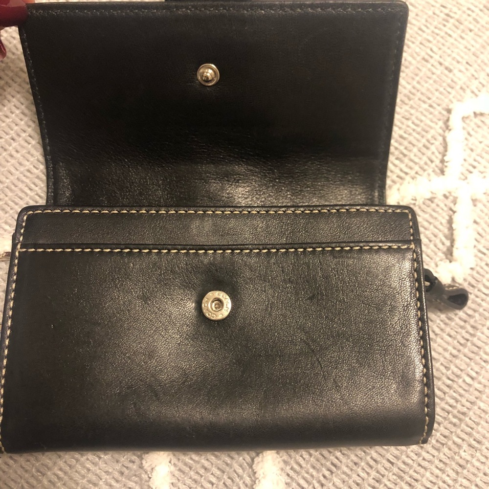 Wallet - Picture 3 of 6